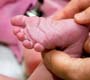 SES realiza 14 mil testes do pezinho por mês