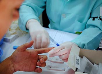 Secretaria de Saúde oferece testagem rápida para Hepatites Virais em Nova Iguaçu