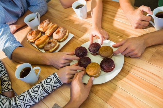 Um em cada cinco brasileiros consome doces em excesso