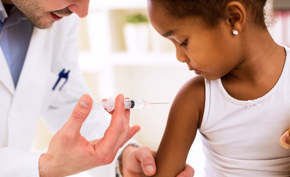 Mais de 118,4 mil meninas de nove anos devem ser vacinadas contra o HPV no RJ