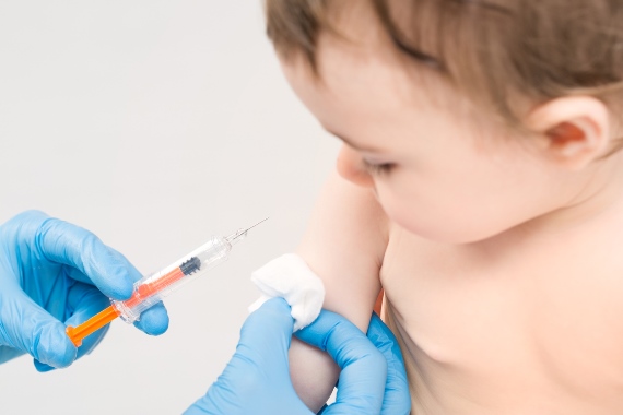 Unicef alerta para grupos antivacina que espalham medo nas redes sociais