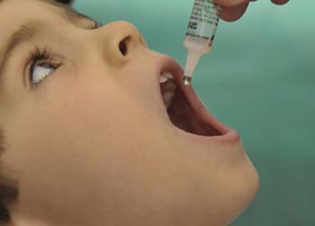 Campanha de vacinação contra poliomielite já imunizou 42% das crianças com menos de 5 anos no RJ