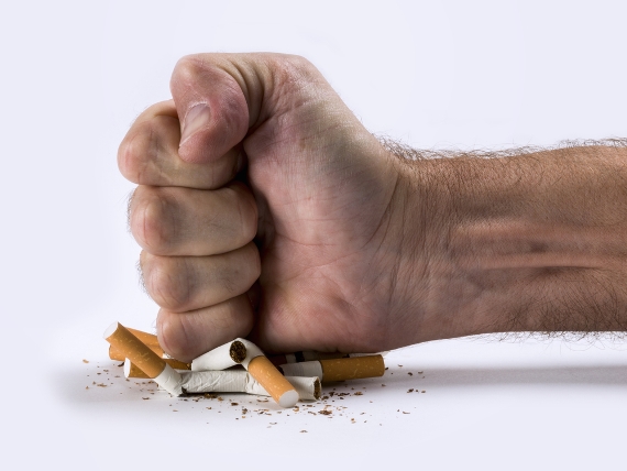 Combate ao cigarro no Brasil tem sucesso sem precisar de criminalização