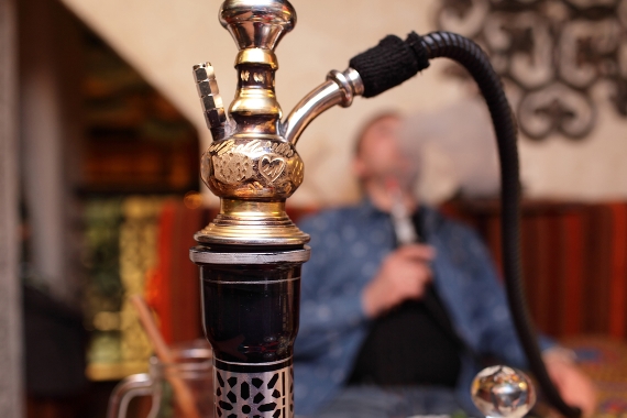 Narguilé pode fazer tão mal à saúde quanto o cigarro