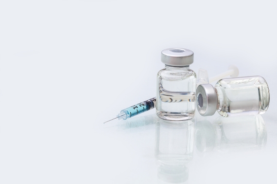 Nota: administração da vacina da Febre Amarela simultaneamente à da Influenza e a outras vacinas