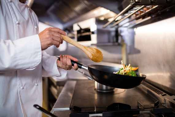 Boas práticas nutricionais: guias da Anvisa trazem orientam para restaurantes coletivos