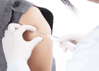 Meninas de 13 anos são as que mais se vacinaram contra o HPV