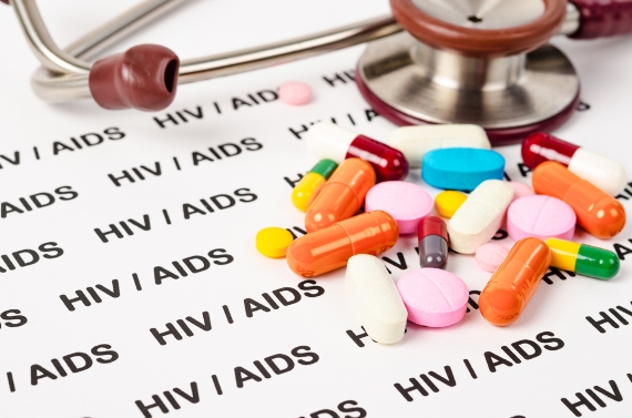 Acesso a tratamento mais do que dobra o tempo de sobrevida de pessoas com HIV